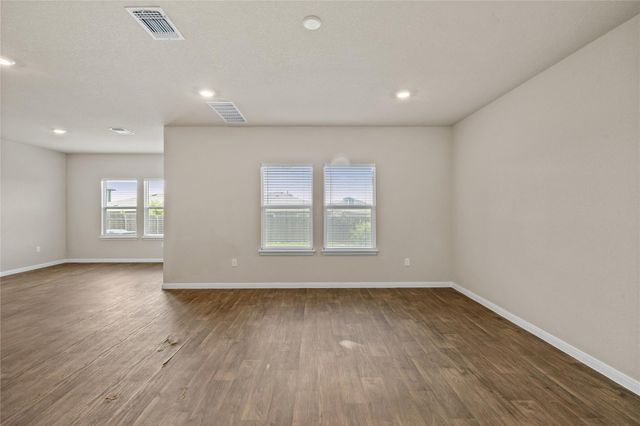 2905 Maryanne LN, Pflugerville, TX 78660