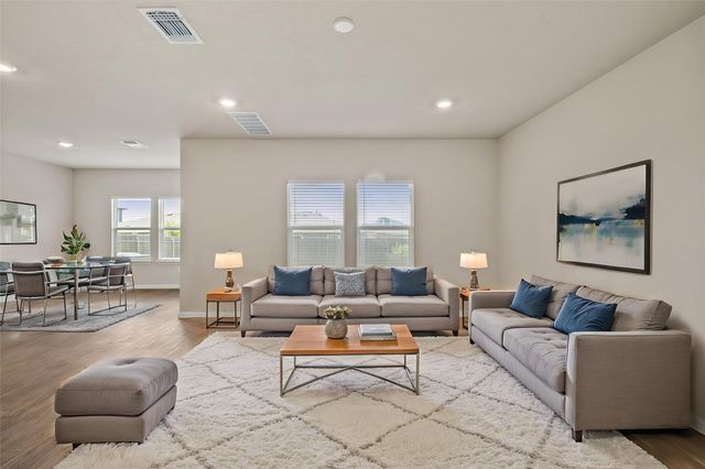 2905 Maryanne LN, Pflugerville, TX 78660