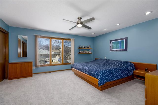 1448 NW 90th Street, Clive, IA 50325