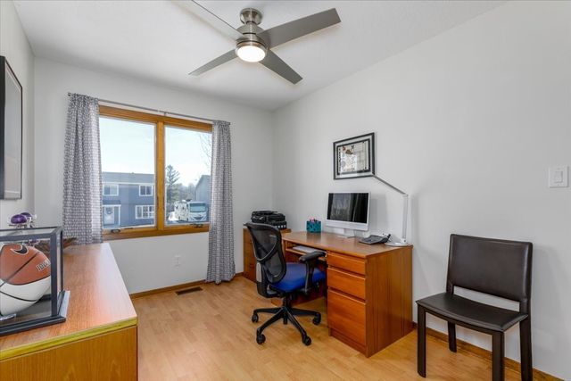 1448 NW 90th Street, Clive, IA 50325