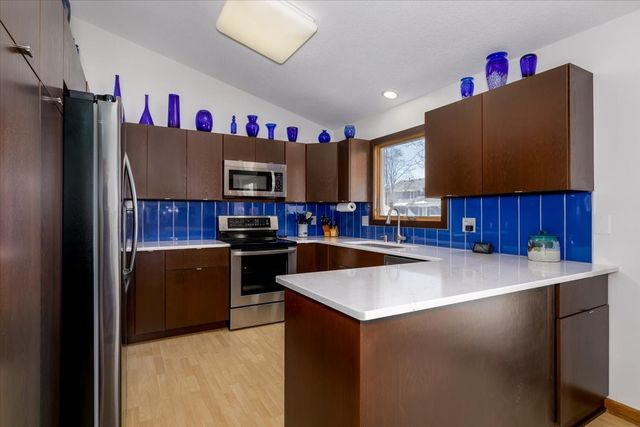 1448 NW 90th Street, Clive, IA 50325