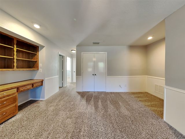 1920 Oakbluff Drive, Carrollton, TX 75007