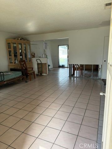 25286 Old Farm, Moreno Valley, CA 92553