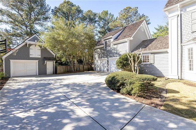 2900 Bakers Farm Road, Atlanta, GA 30339