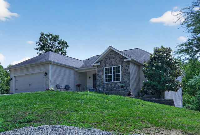 85 Bear Path, Morehead, KY 40351