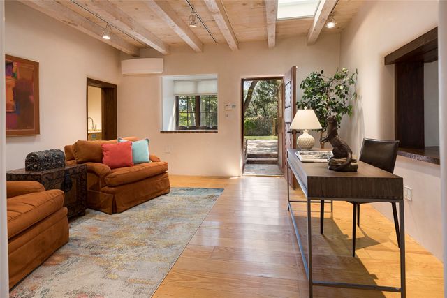 515-519 Camino Del Monte Sol, Santa Fe, NM 87505