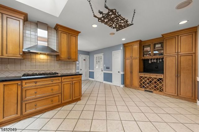 186 Fairview Rd, Montgomery Twp., NJ 08558