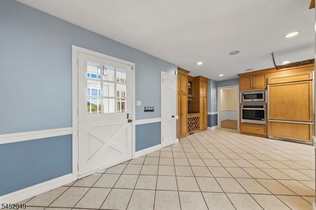 186 Fairview Rd, Montgomery Twp., NJ 08558