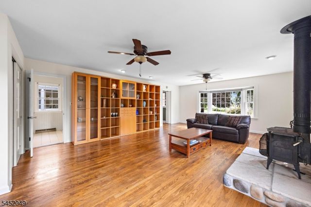 186 Fairview Rd, Montgomery Twp., NJ 08558