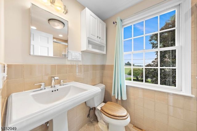 186 Fairview Rd, Montgomery Twp., NJ 08558