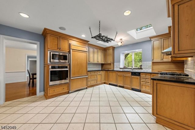 186 Fairview Rd, Montgomery Twp., NJ 08558