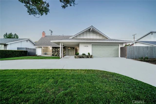 1426 5th, Redlands, CA 92374