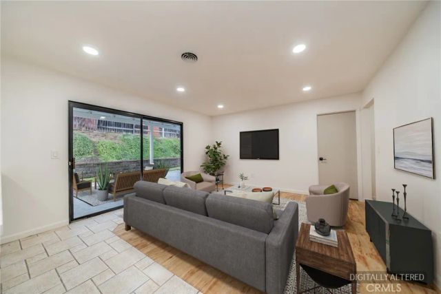 1426 5th, Redlands, CA 92374