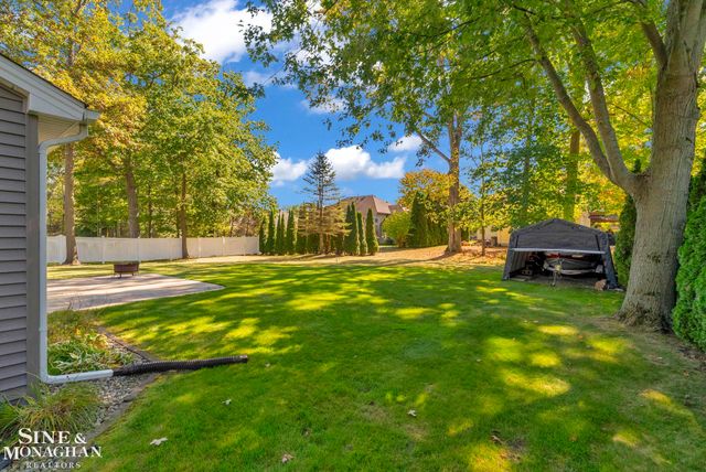 1233 18th Street, Marysville, MI 48040