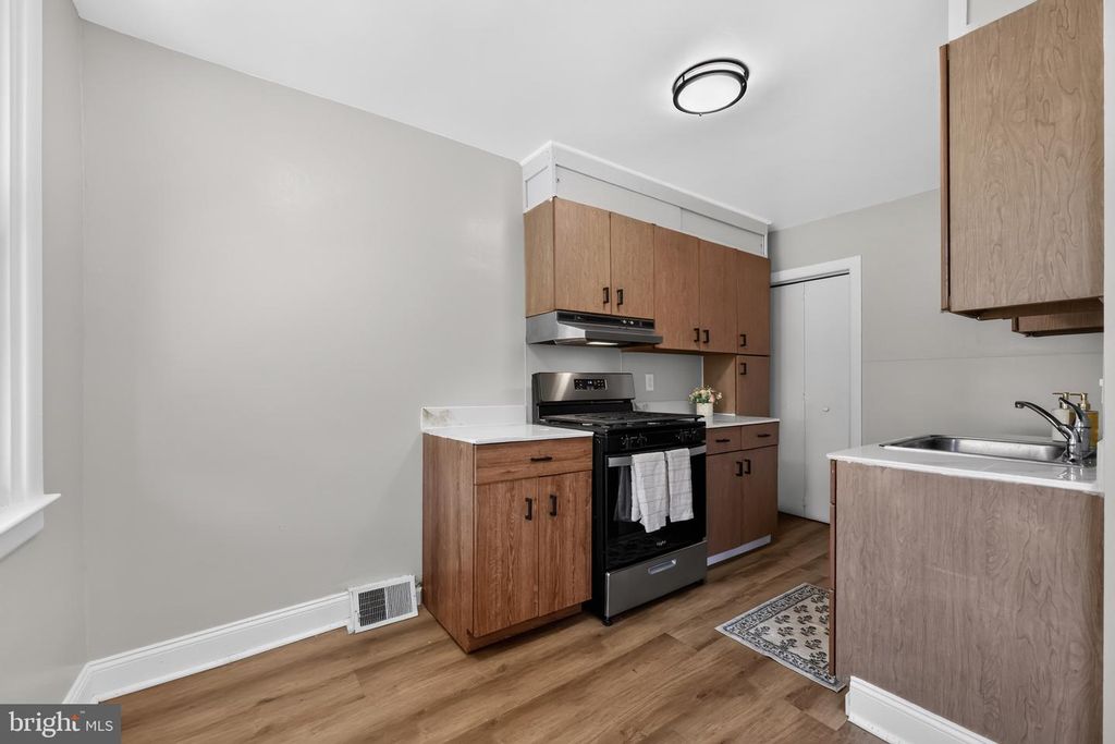 3839 PLUMSTEAD AVE, DREXEL HILL, PA 19026 — photo 5