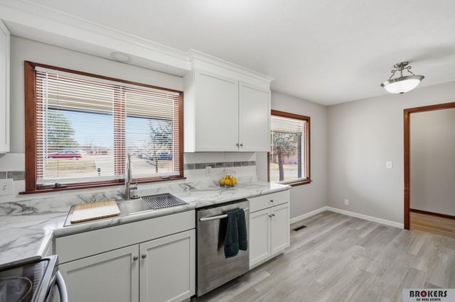 5341 Salt Valley View, Lincoln, NE 68512