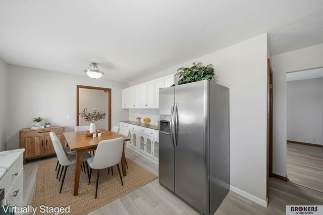 5341 Salt Valley View, Lincoln, NE 68512