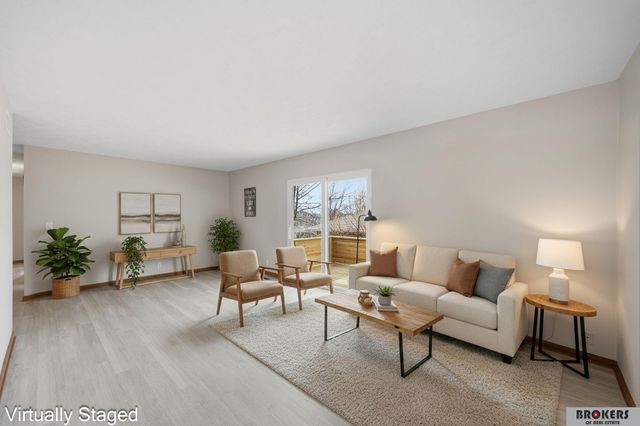 5341 Salt Valley View, Lincoln, NE 68512