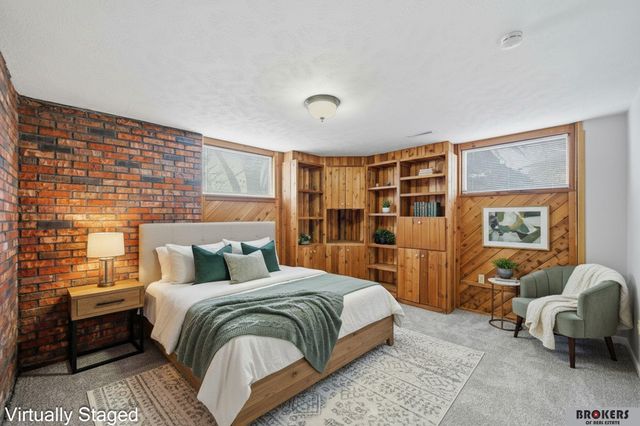 5341 Salt Valley View, Lincoln, NE 68512