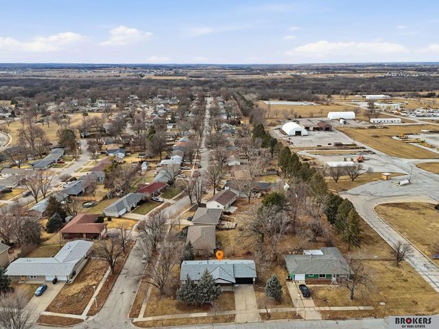 5341 Salt Valley View, Lincoln, NE 68512