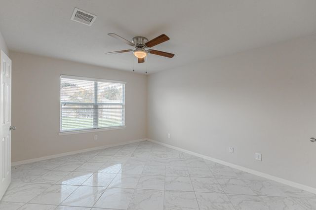 21611 Falvel Misty Drive, Spring, TX 77388