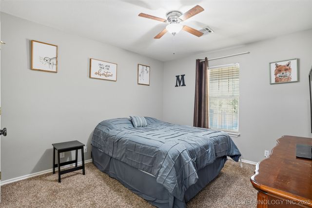 1716 S Juniper Avenue, Broken Arrow, OK 74012