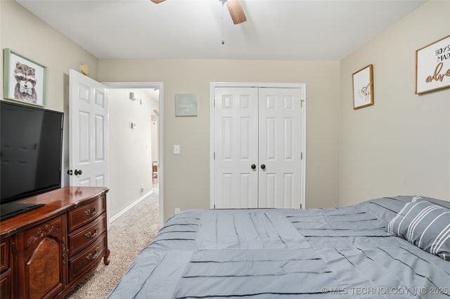 1716 S Juniper Avenue, Broken Arrow, OK 74012