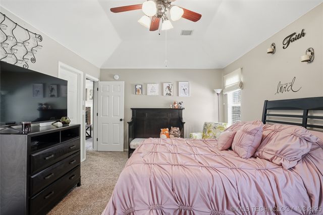 1716 S Juniper Avenue, Broken Arrow, OK 74012