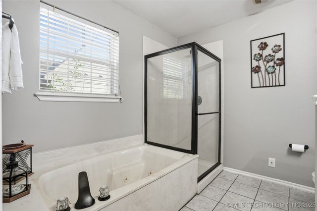 1716 S Juniper Avenue, Broken Arrow, OK 74012