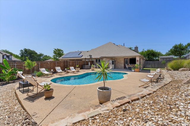6041 Park View Drive, Midlothian, TX 76065