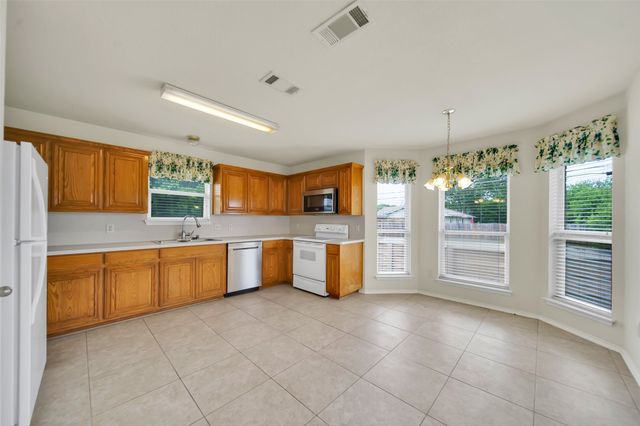 4221 Fiste, Denton, TX 76207