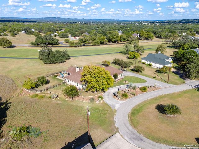 212 Antler Circle, Bandera, TX 78003