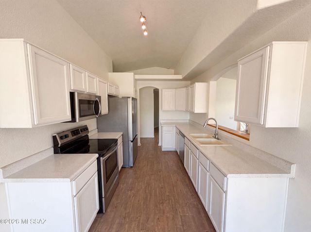 9103 N Palm Brook Drive, Tucson, AZ 85743