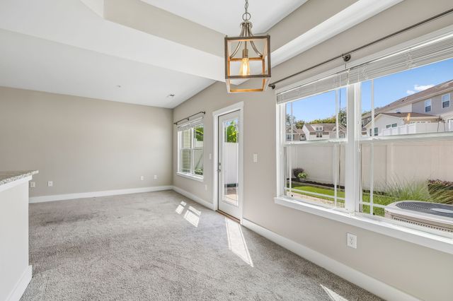1139 Somerset Springs Dr, Spring Hill, TN 37174
