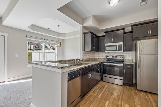 1139 Somerset Springs Dr, Spring Hill, TN 37174