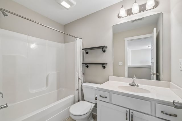 1139 Somerset Springs Dr, Spring Hill, TN 37174