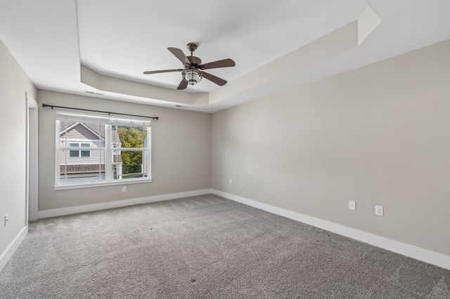 1139 Somerset Springs Dr, Spring Hill, TN 37174