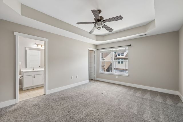 1139 Somerset Springs Dr, Spring Hill, TN 37174