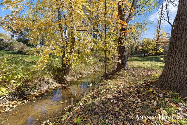 5106 Bridle Creek Court, Grand Rapids, MI 49508