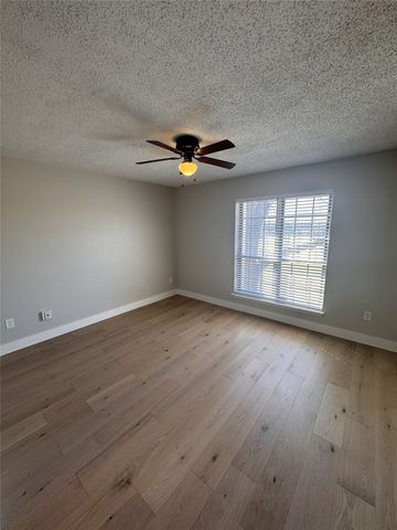 527 W Lookout Drive 223, Richardson, TX 75080