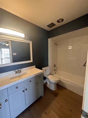 527 W Lookout Drive 223, Richardson, TX 75080