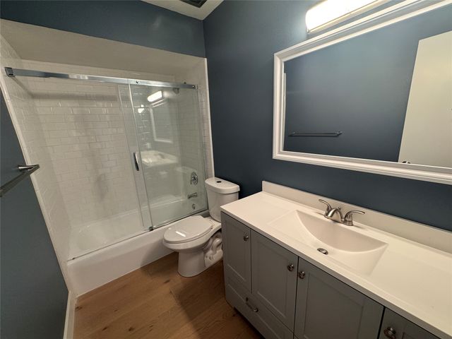 527 W Lookout Drive 223, Richardson, TX 75080