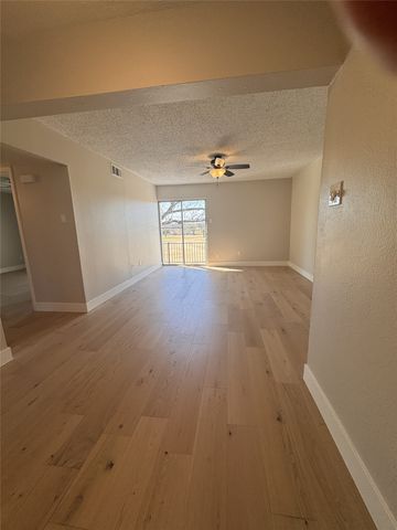 527 W Lookout Drive 223, Richardson, TX 75080