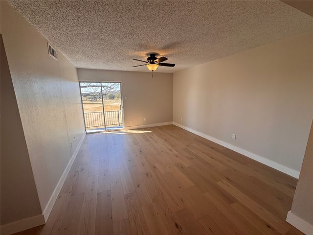 527 W Lookout Drive 223, Richardson, TX 75080