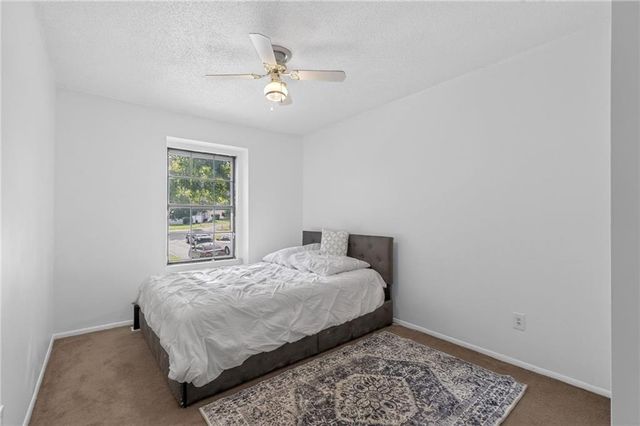 12357 W 107th Terrace, Overland Park, KS 66210
