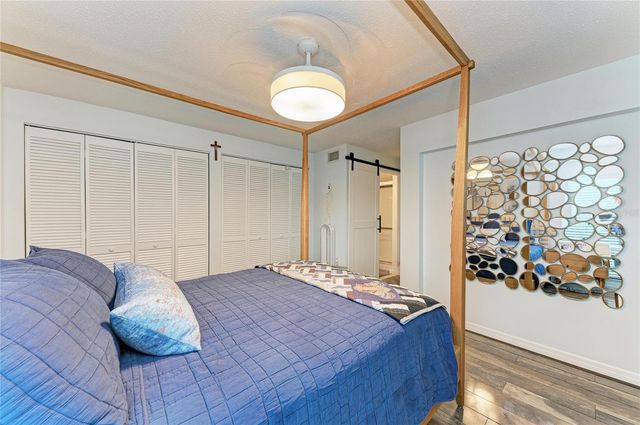 2121 WOOD STREET 113, Sarasota, FL 34237