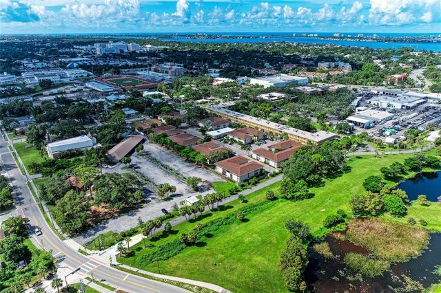 2121 WOOD STREET 113, Sarasota, FL 34237