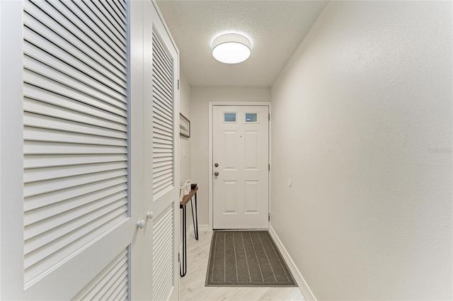 2121 WOOD STREET 113, Sarasota, FL 34237