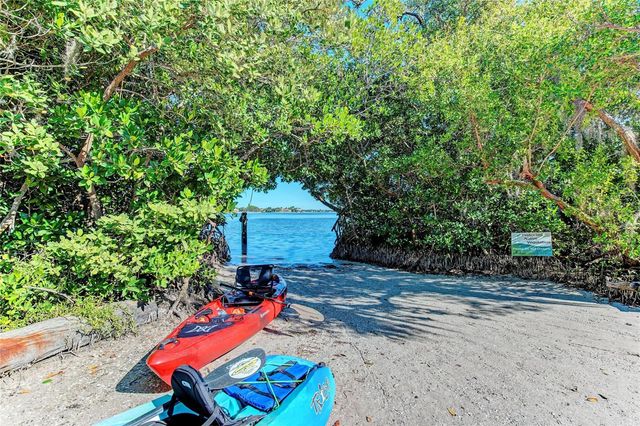 2121 WOOD STREET 113, Sarasota, FL 34237
