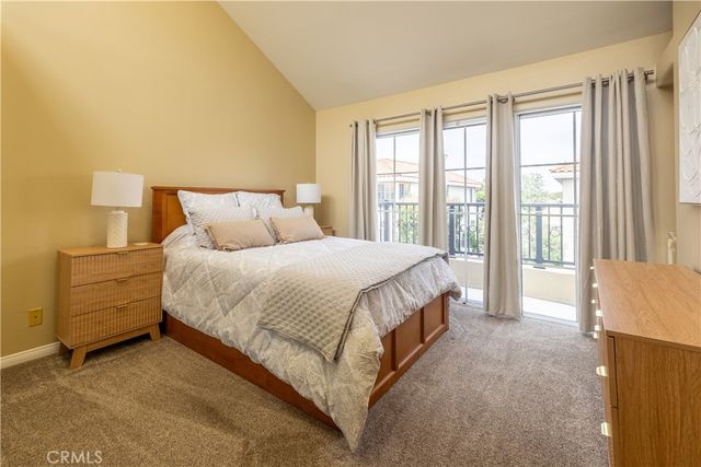 19341 Sawgrass Lane, Huntington Beach, CA 92648